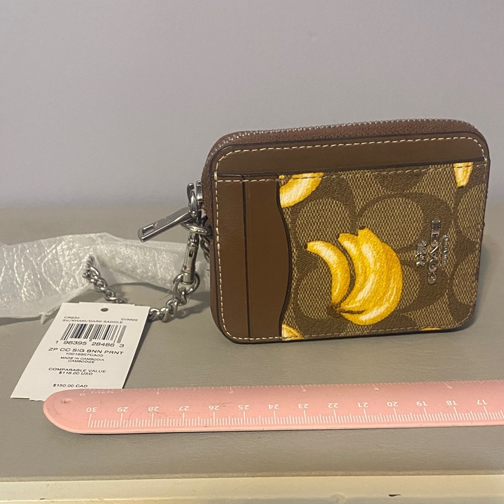 Coach CC Banana Print